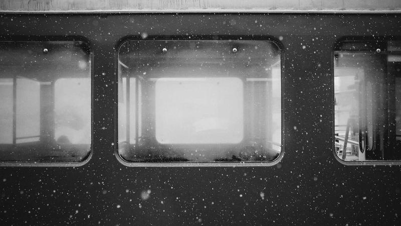 情绪管理四部曲：从压力漩涡到心灵绿洲的自我救赎